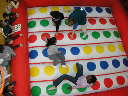 SPO-12-19 Inflatable Twister