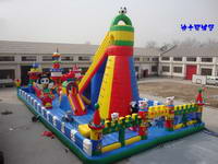 New Design Inflatable Giant Playground with Climbing Wall