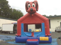 Clifford The Red Dog Inflatable Bouncer