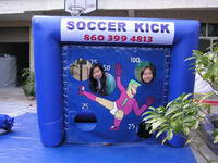 Great Fun CE Approval Inflatable Soccer Kick Games for Your Hire Range