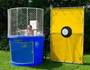 Dunk tank