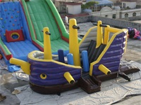 CE Approval EN14960 Inflatable Pirate Boat for Rentals