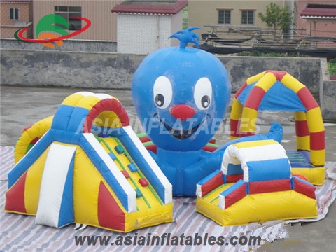 Inflatable Small Smile Face Obstacle Course Game Moonwalker