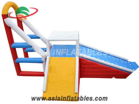 Inflatable High Jump Swing Jumping Tower in Water Park